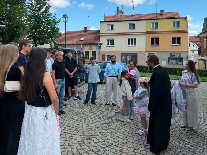 Prohlídka s knězem u Sázavského kláštera
